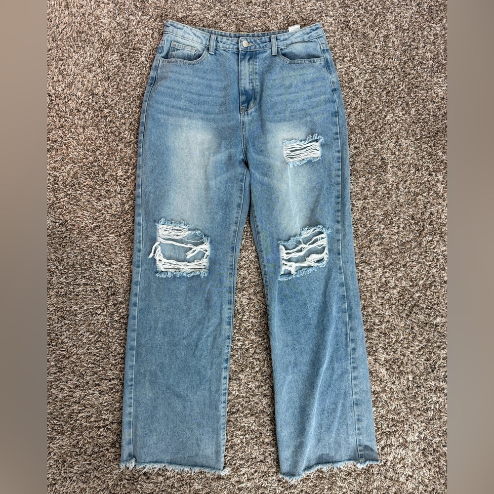 Light wash distressed wide leg jeans - Picture 3 of 8